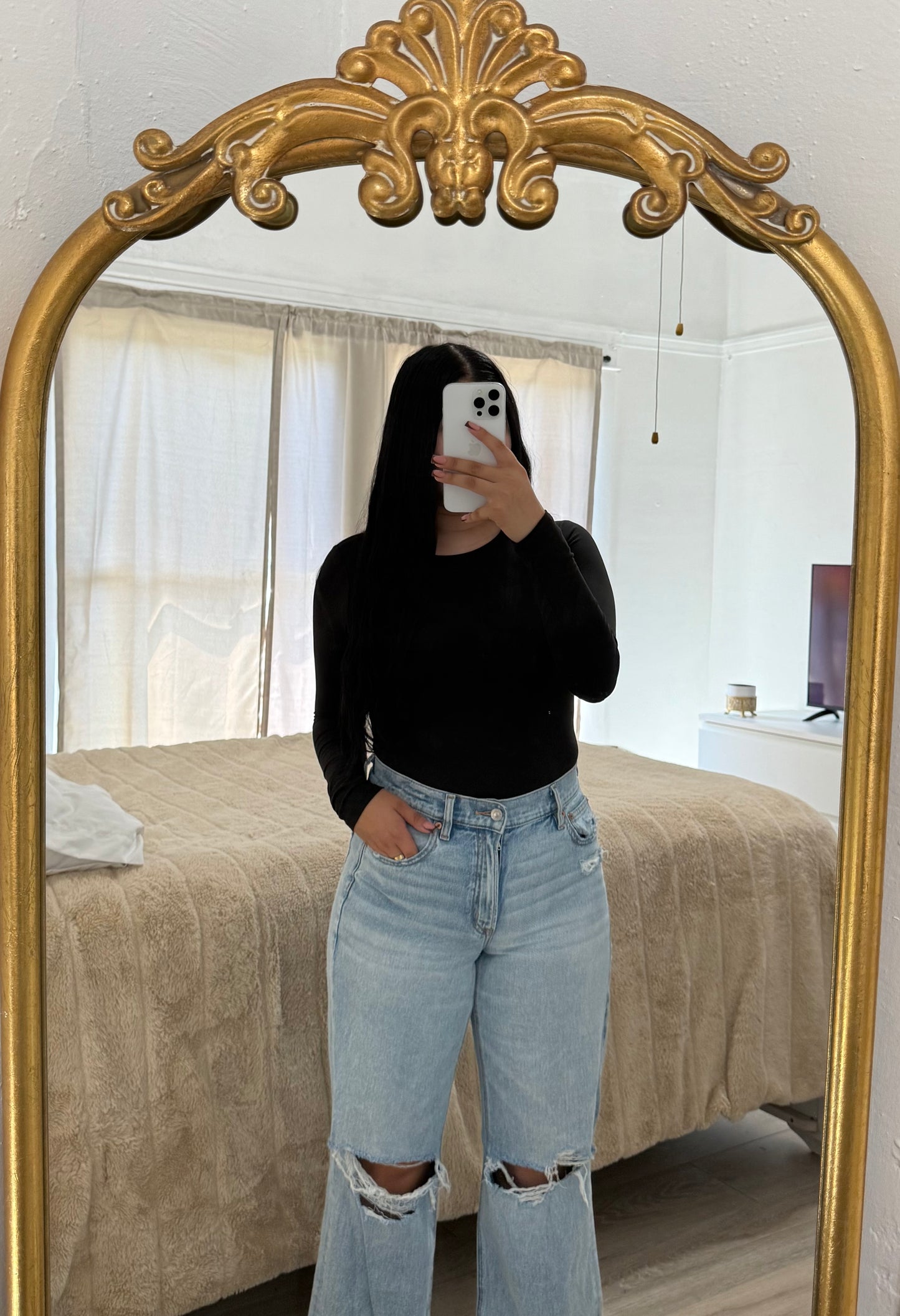 Diana black bodysuit