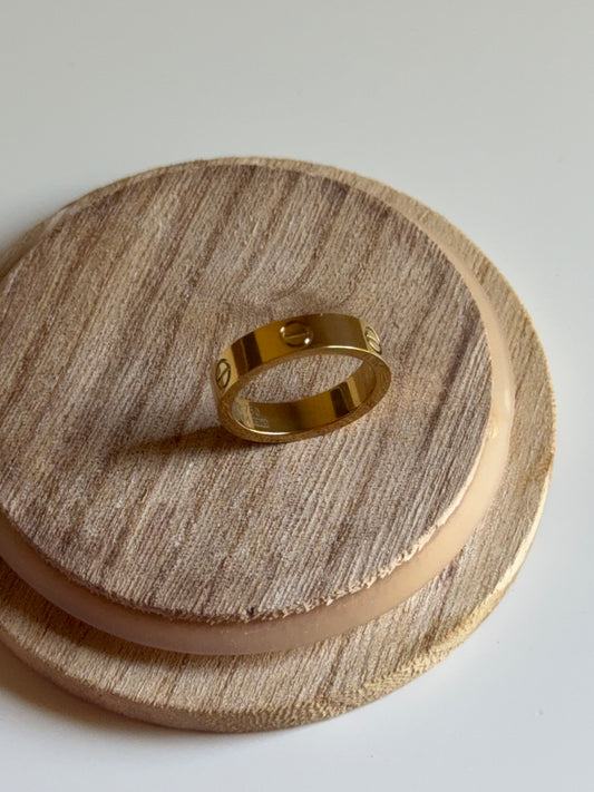Ana Gold Ring