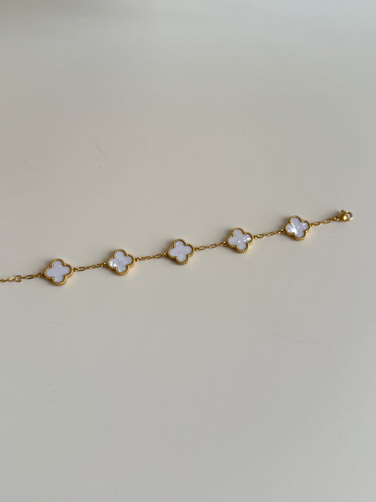 Kia White Bracelet
