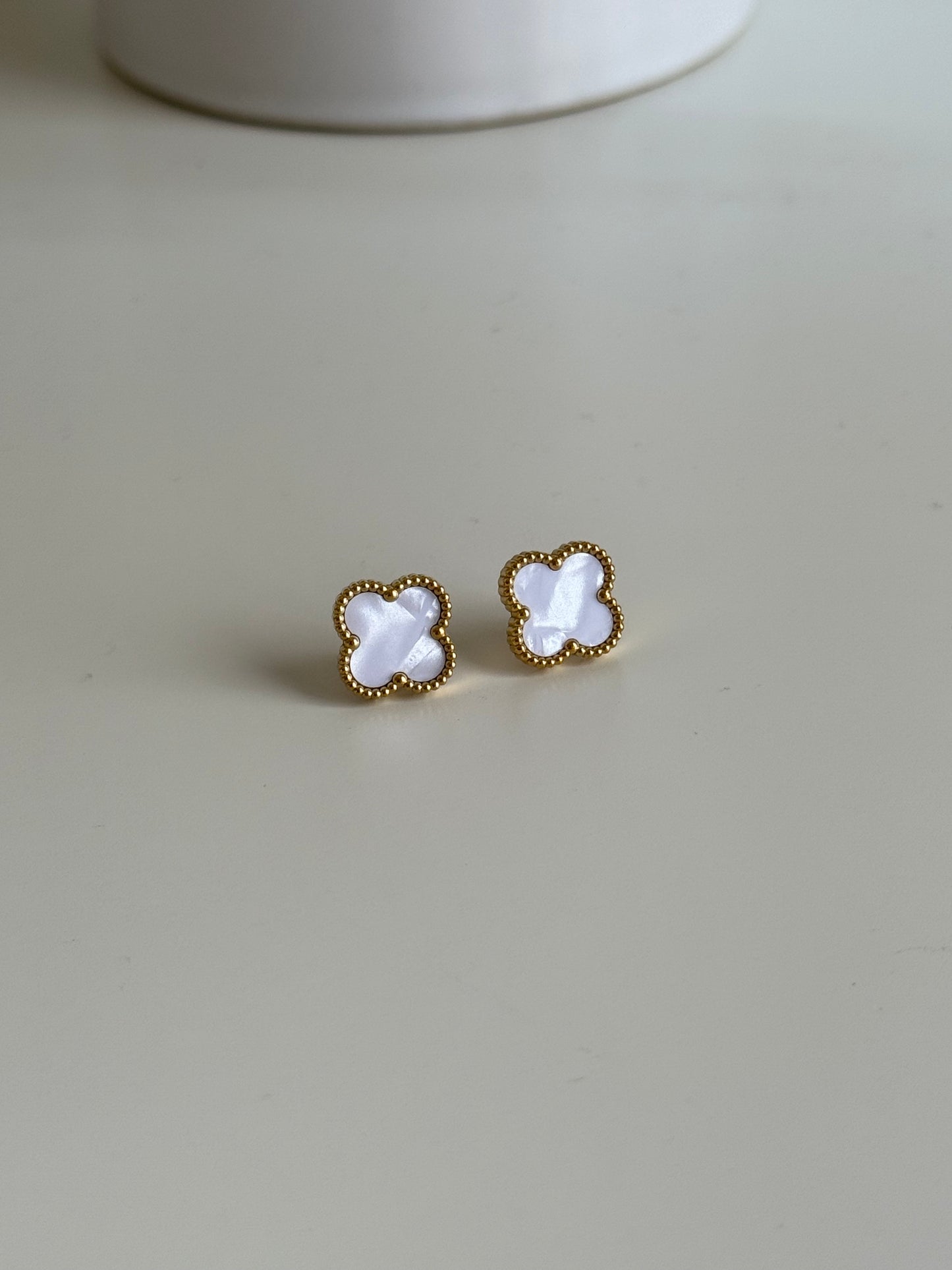 Kia White Earrings